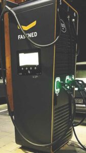 Hochmoderne Ladestation für Elektrofahrzeuge